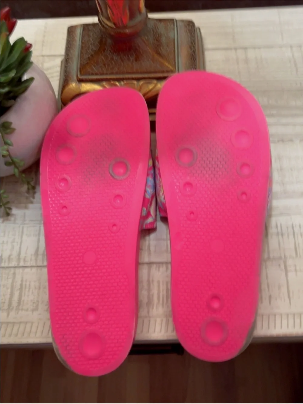 Women's Lilly Pulitzer Pink Floral Slide Sandals ~ Size 10